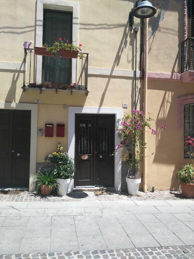 Cozy Loft In The Heart Of Cagliari Villa Ngoại thất bức ảnh